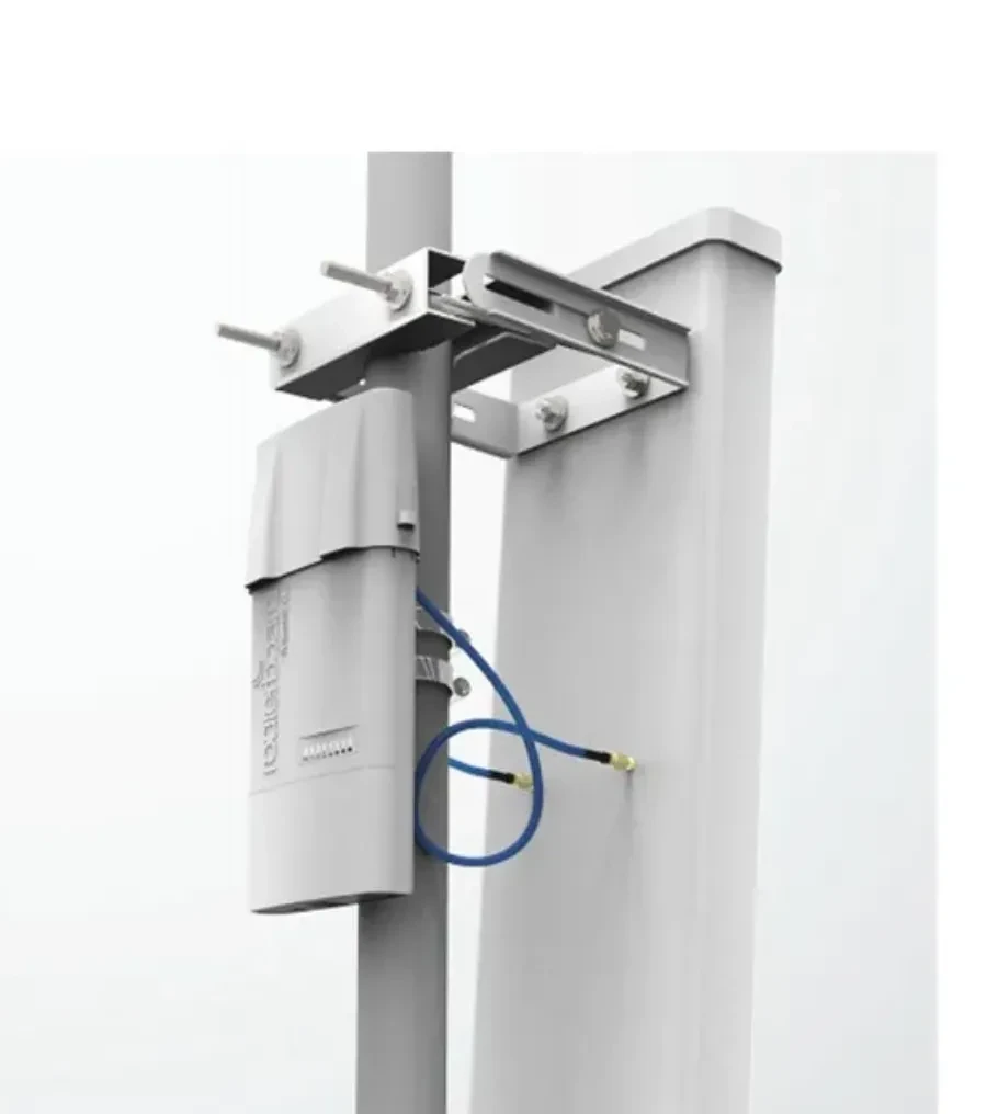 Маршрутизатор MikroTik RB912UAG-5HPnD-OUT BaseBox 5, N300, PoE — 3