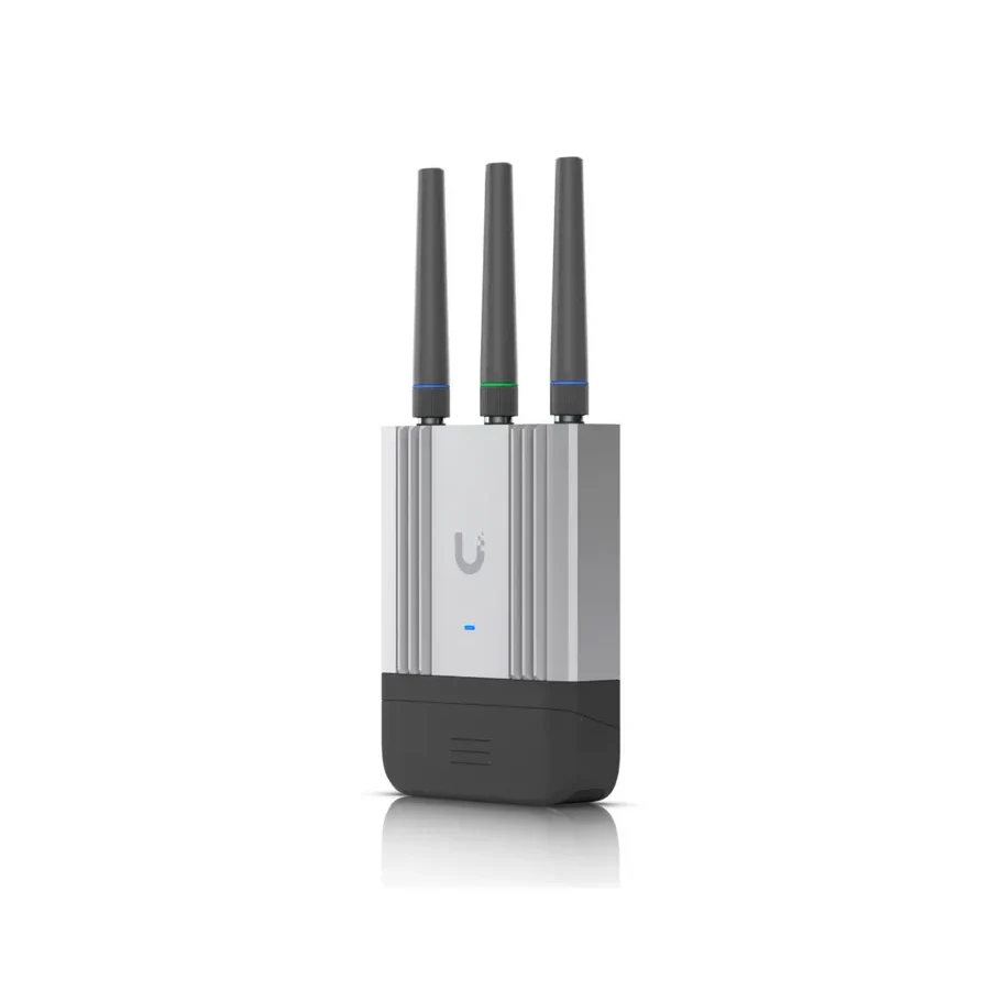 Роутер Ubiquiti UMR-Industrial