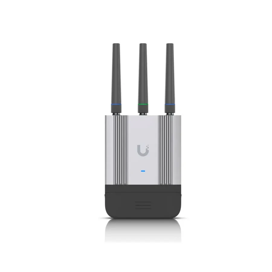 Роутер Ubiquiti UMR-Industrial — 2