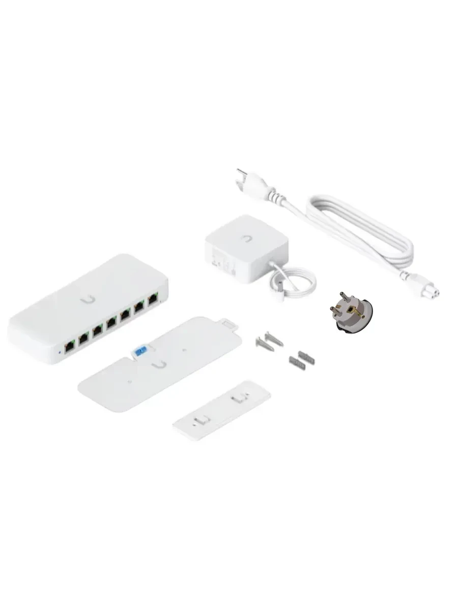 Коммутатор Ubiquiti UniFi Switch Ultra, 8x1Gbps, 7xPoE+, 60W — 3