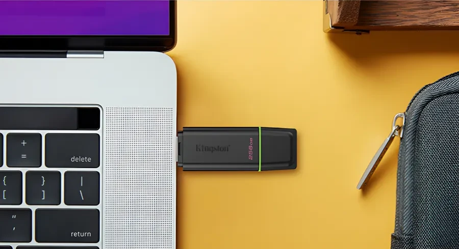 USB-накопитель Kingston DTXG2/256GB 256GB Чёрный/Зелёный — 3