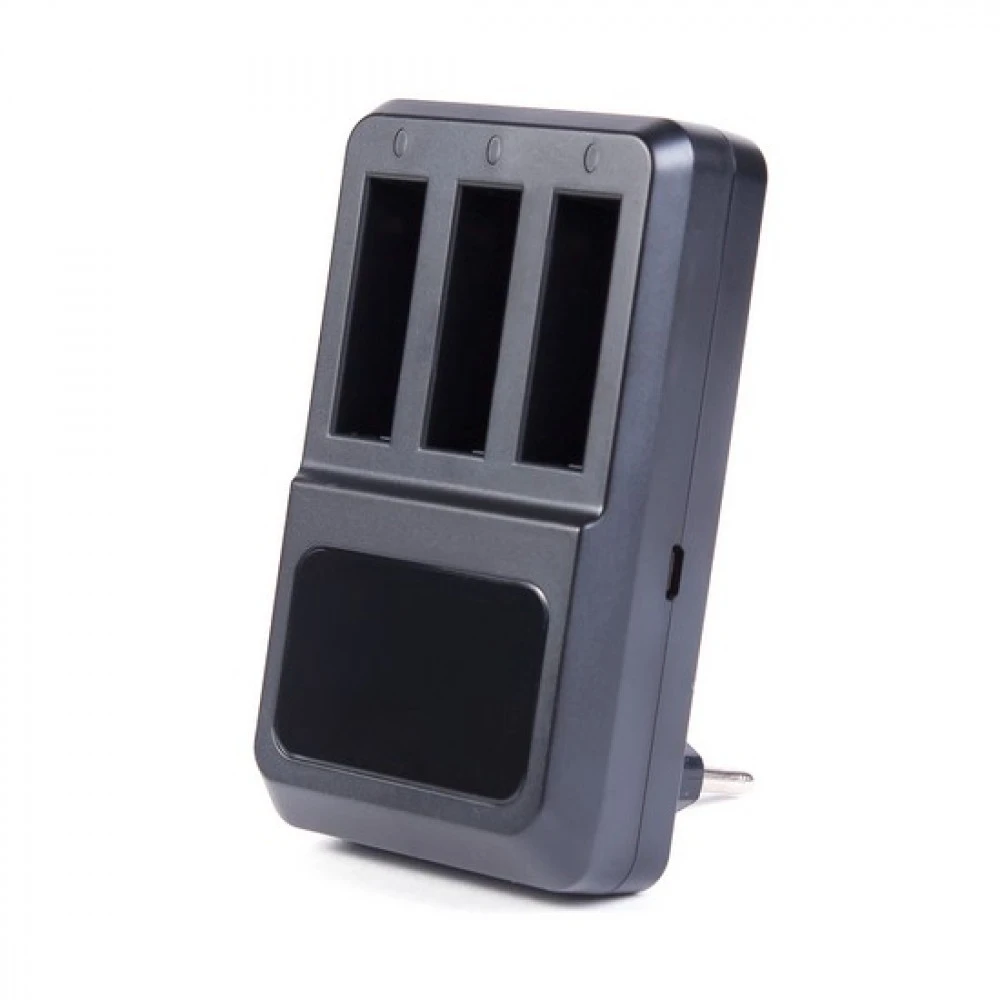 Зарядка GoPro Hero 4, 3 slots USB, Deluxe DLGP-404, черная — 3