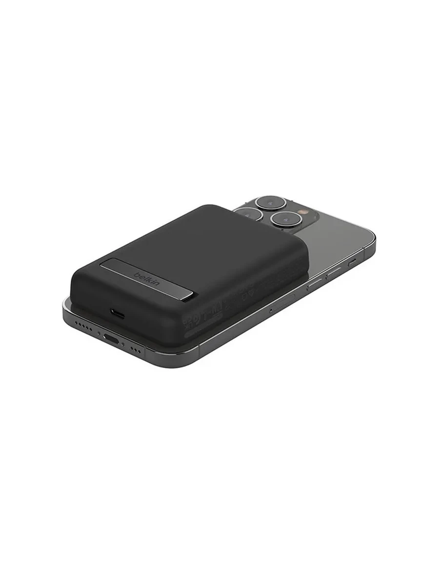 Внешний аккумулятор Belkin BoostCharge Magnetic Power Bank 5K + Stand, 5000 мА·ч, MagSafe, беспроводная зарядка 7.5 Вт, подставка