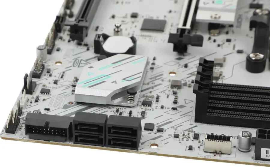 Материнская плата MSI B840M GAMING PLUS WIFI6E, AM5, DDR5, mATX — 4
