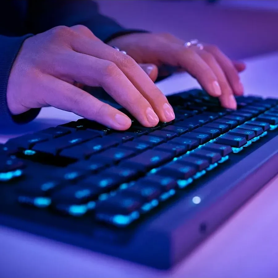 Игровая клавиатура Logitech G515 TKL, чёрная, тактильная — 3