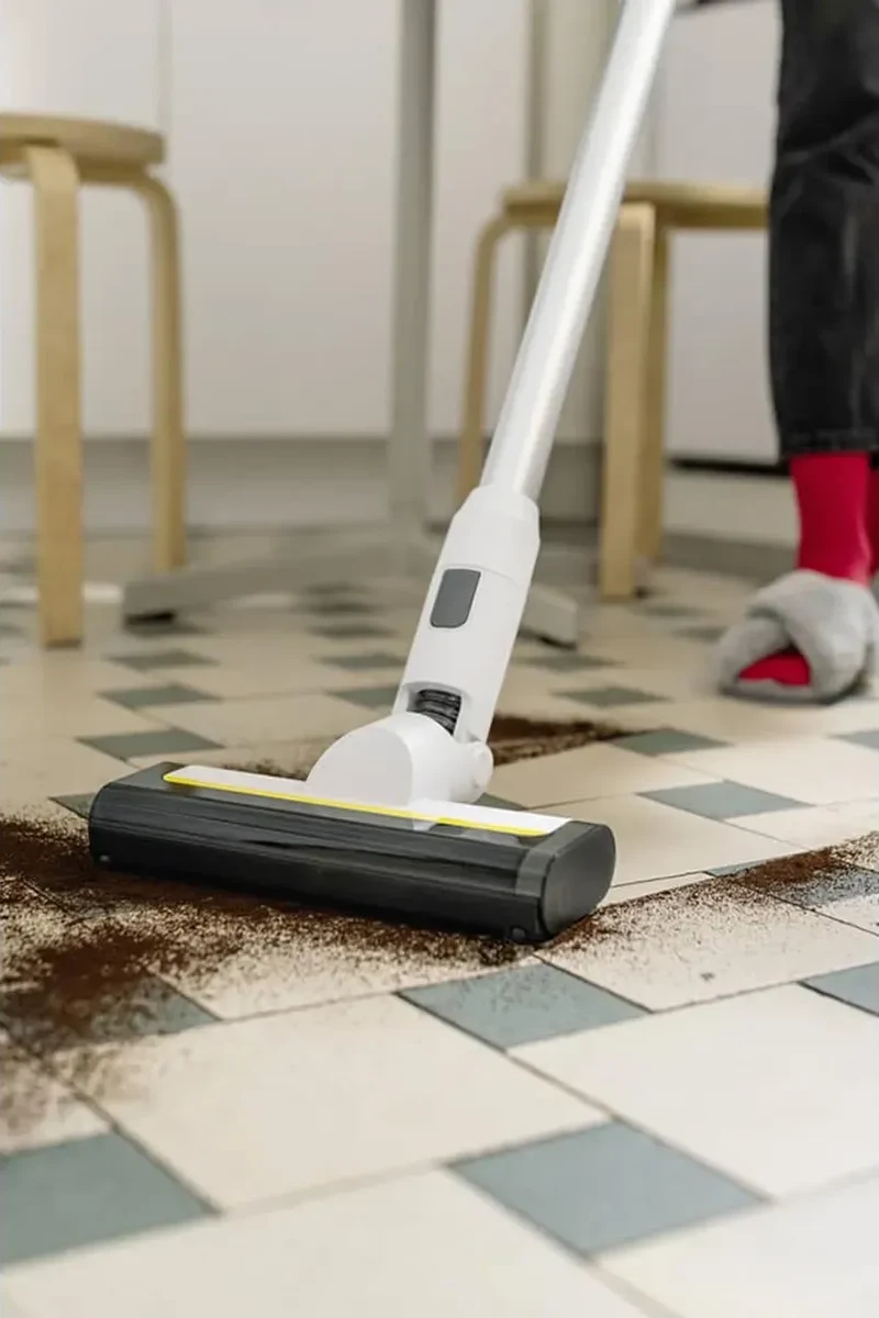 Вертикальный аккумуляторный пылесос KARCHER KVA 2 — 5