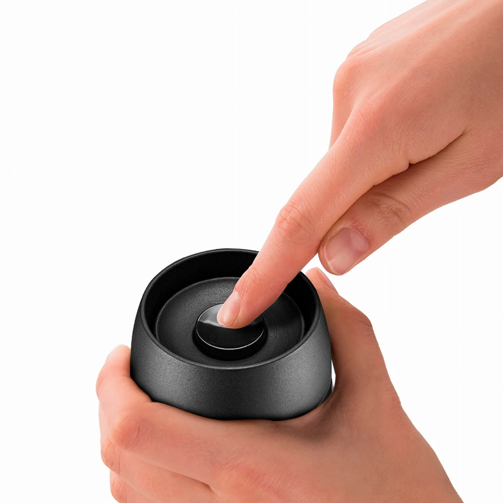 Термокружка Kitfort КТ-1224-2 белая — 4