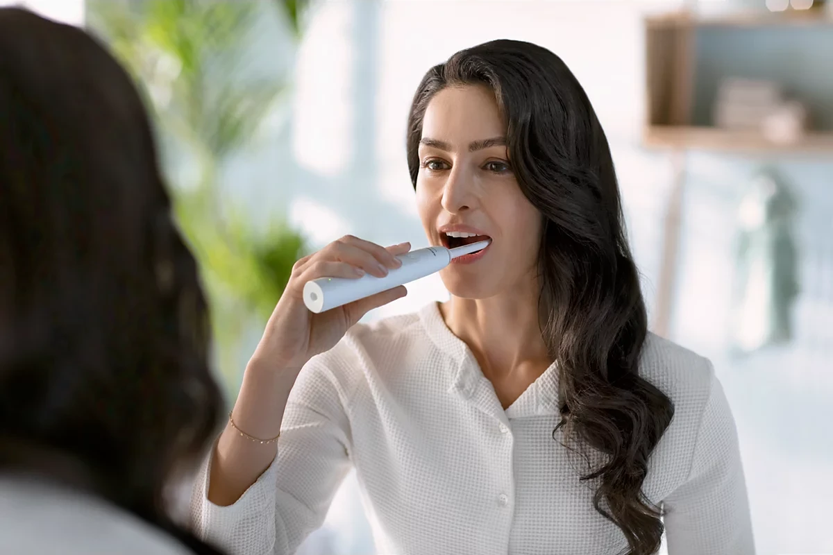 Электрическая зубная щетка Philips Sonicare 3100 HX3673/13 — 2