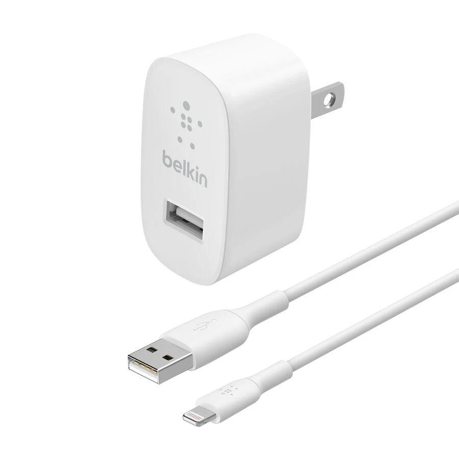 Сетевое зарядное устройство Belkin USB-A 12 Вт с кабелем USB-A—Lightning 1 м, белое (WCA002vf1MWH)