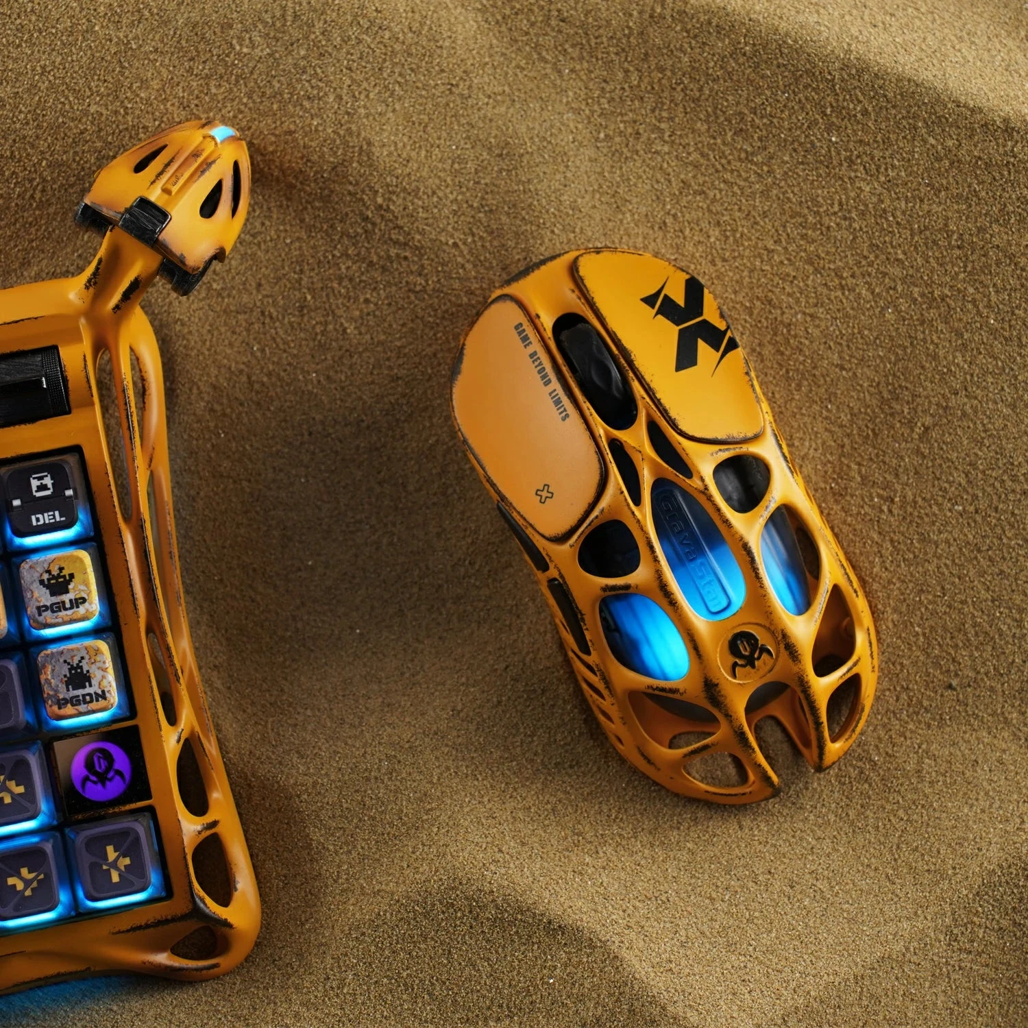 Мышь GravaStar Mercury XPro Battle-Worn Yellow, PAW3950, 32000 DPI, 2.4/BT/Wired, 49±3g — 3