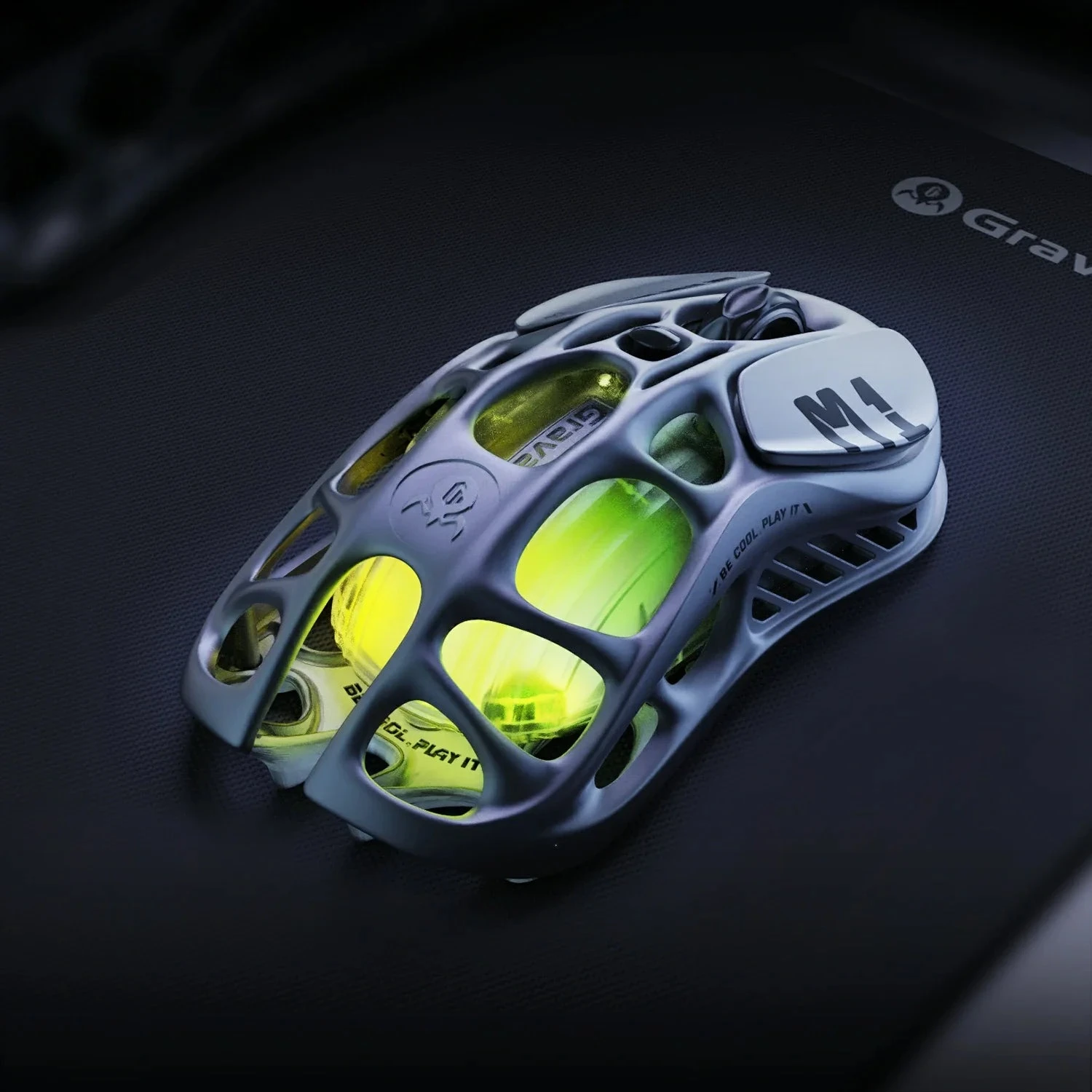 Мышь GravaStar Mercury M1 Pro Interstellar Silver, PAW3395, 26000 DPI, 2.4/BT/Wired, 88±3g — 2