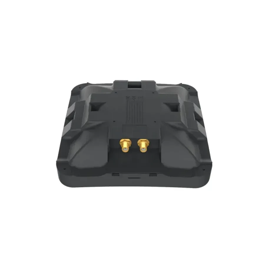 Антенна MikroTik MTAO-LTE-5D-SQ, LTE, 5dBi, 2 SMA — 3