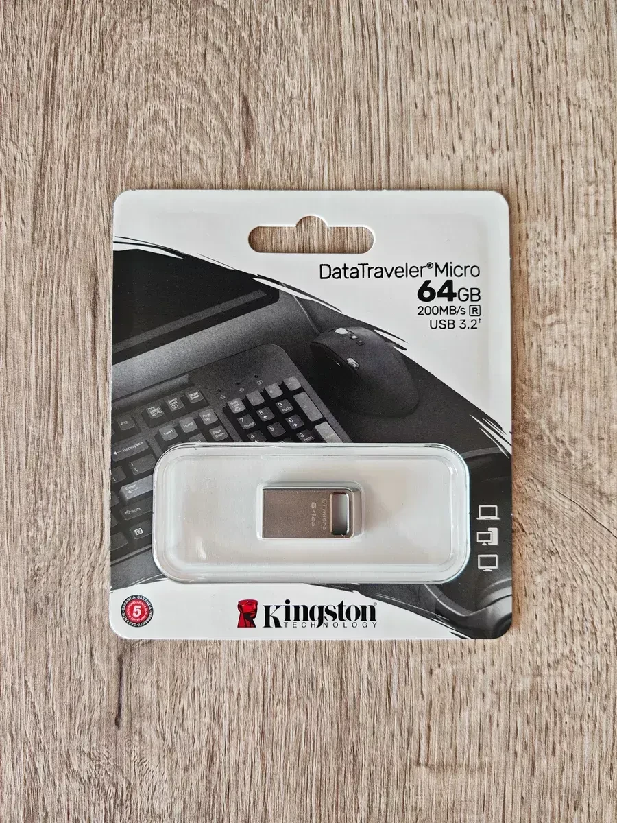 USB-накопитель Kingston DTMC3G2, 64GB, USB 3.2 — 2