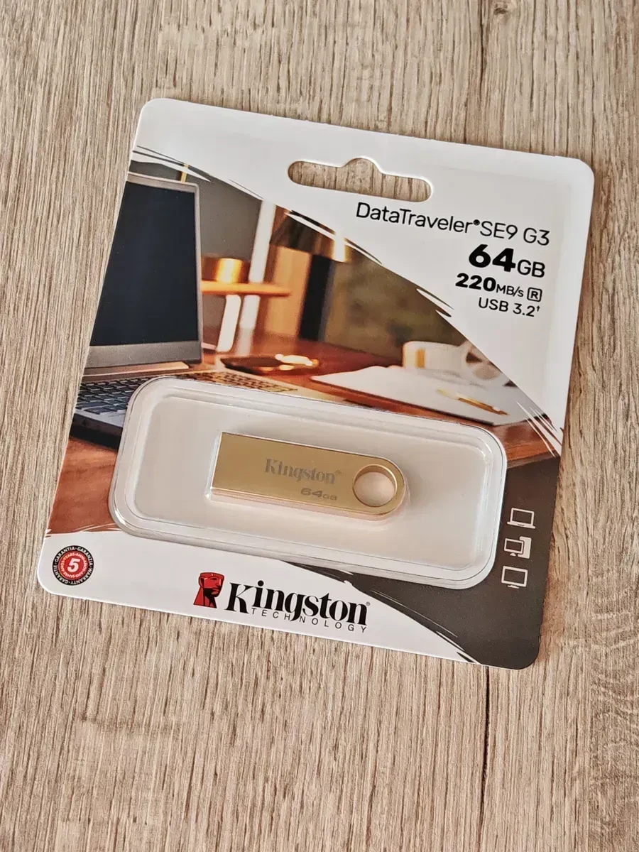 Флэш-накопитель Kingston 64Gb USB3.2 Gen1 Data Traveler SE9 (Gold Metal Case) — 2