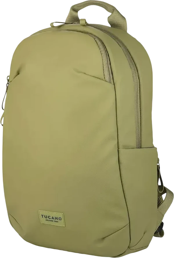 Рюкзак для ноутбука The Laser backpack for 15.6" laptops and 16" MacBooks, made from water-resistant resin-coated fabric obtained from recycled plastic, features a compact design and excellent pocket organization.